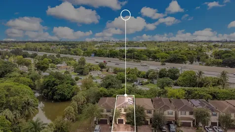 5904 NW 46th Lane Tamarac FL 33319