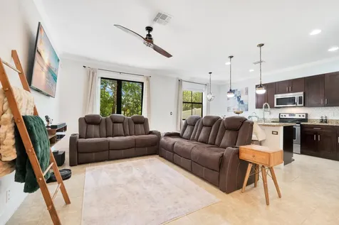 5904 NW 46th Lane Tamarac FL 33319