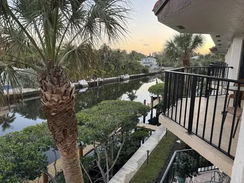 800 Andrews Avenue Delray Beach FL 33483