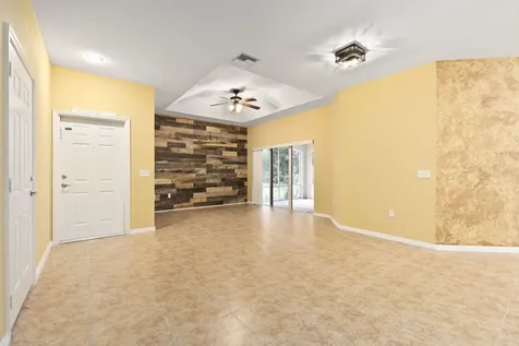 1863 S Dovetail Drive Fort Pierce FL 34982