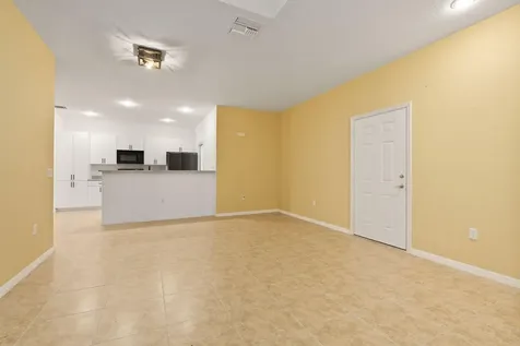 1863 S Dovetail Drive Fort Pierce FL 34982