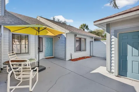 6184 Se Georgetown Place Hobe Sound FL 33455