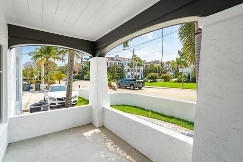 401 NE 2nd Avenue Delray Beach FL 33444