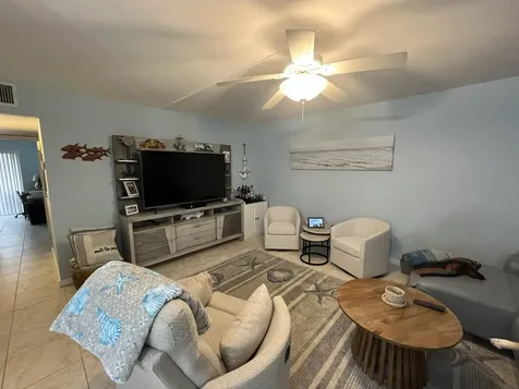 161 Saxony D Delray Beach FL 33446