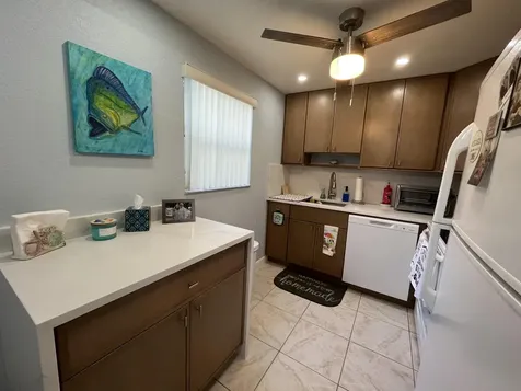 161 Saxony D Delray Beach FL 33446