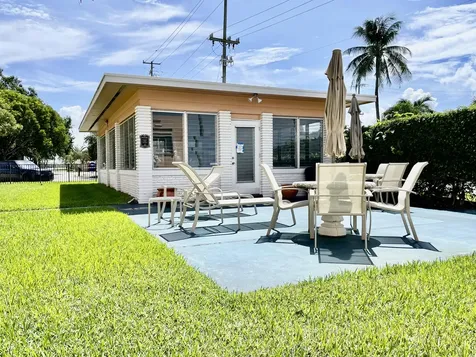 15 S Golfview Road Lake Worth Beach FL 33460
