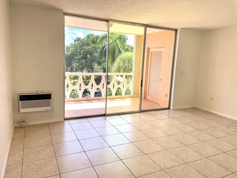 15 S Golfview Road Lake Worth Beach FL 33460