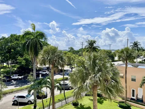 15 S Golfview Road Lake Worth Beach FL 33460