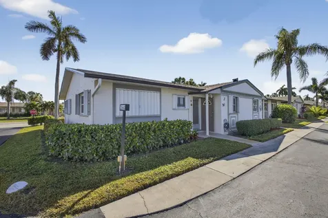 2843 Crosley Drive West Palm Beach FL 33415