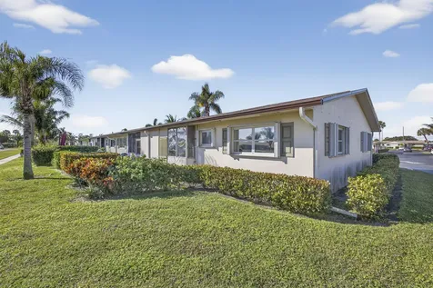 2843 Crosley Drive West Palm Beach FL 33415