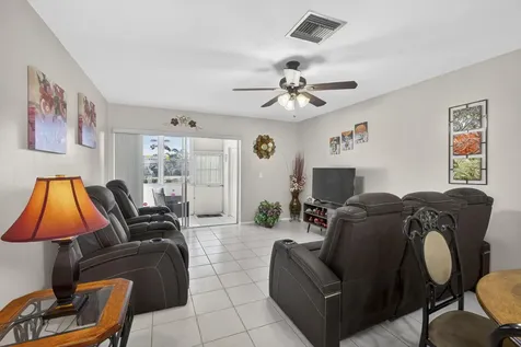 2843 Crosley Drive West Palm Beach FL 33415