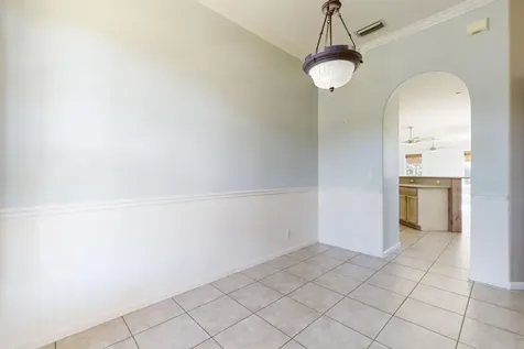 6147 Nw East Deville Circle Port Saint Lucie FL 34986