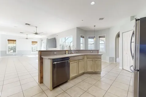 6147 Nw East Deville Circle Port Saint Lucie FL 34986