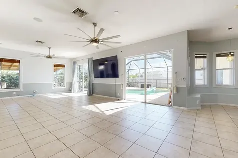 6147 Nw East Deville Circle Port Saint Lucie FL 34986
