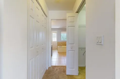 6147 Nw East Deville Circle Port Saint Lucie FL 34986