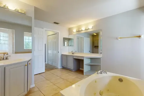6147 Nw East Deville Circle Port Saint Lucie FL 34986