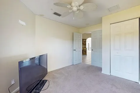 6147 Nw East Deville Circle Port Saint Lucie FL 34986