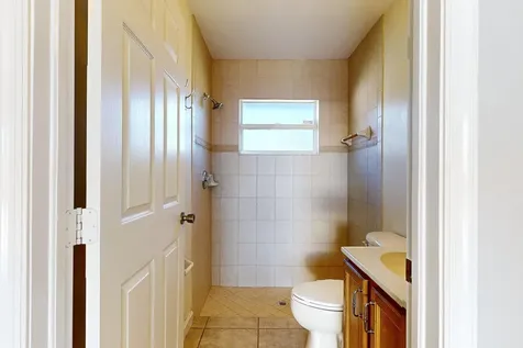 6147 Nw East Deville Circle Port Saint Lucie FL 34986