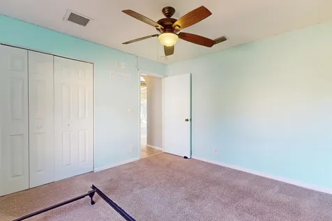 6147 Nw East Deville Circle Port Saint Lucie FL 34986