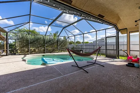 6147 Nw East Deville Circle Port Saint Lucie FL 34986