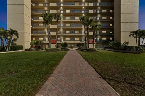 7420 S Ocean Drive Jensen Beach FL 34957