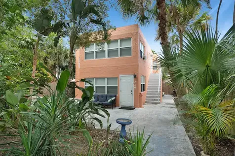 226 S Palmway Lake Worth Beach FL 33460