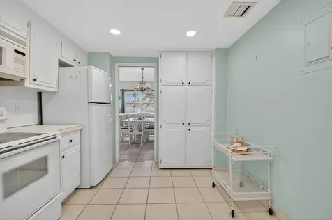 1000 Lowry Street Delray Beach FL 33483