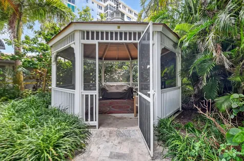 1000 Lowry Street Delray Beach FL 33483