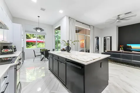 10271 Cypress Lakes Preserve Drive Lake Worth FL 33449