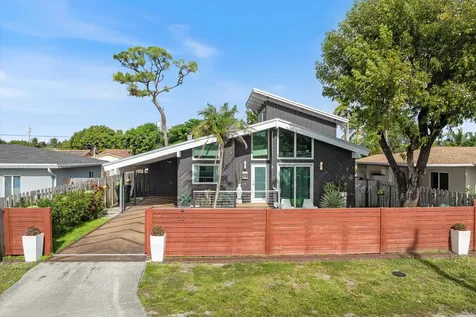 221 Nw 45th Street Oakland Park FL 33309