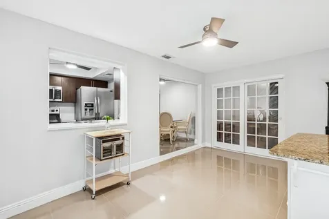 904 Sw 5th Avenue Boynton Beach FL 33426