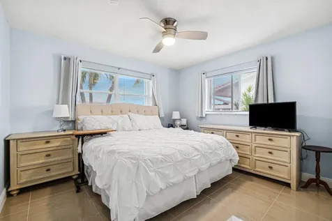 904 Sw 5th Avenue Boynton Beach FL 33426