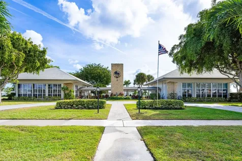 904 Sw 5th Avenue Boynton Beach FL 33426