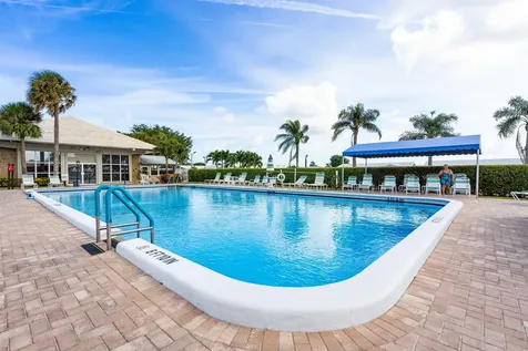 904 Sw 5th Avenue Boynton Beach FL 33426