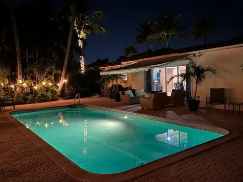 324 Blossom Lane Palm Beach Shores FL 33404