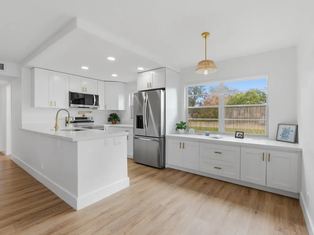 21 Prescott B Deerfield Beach FL 33442