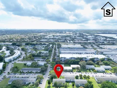 21 Prescott B Deerfield Beach FL 33442