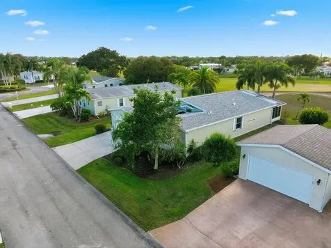 8121 9th Hole Drive Port Saint Lucie FL 34952