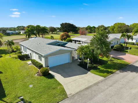 8121 9th Hole Drive Port Saint Lucie FL 34952