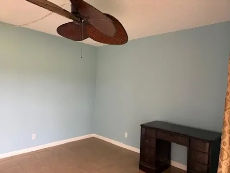 119 Berkshire F West Palm Beach FL 33417