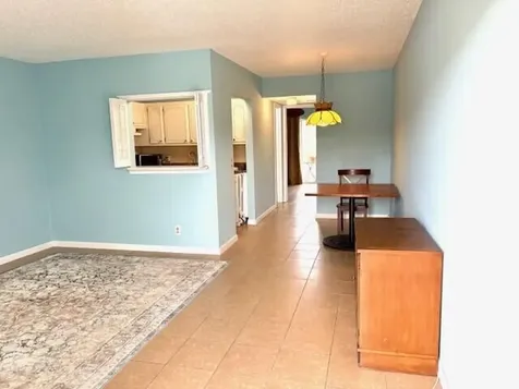 119 Berkshire F West Palm Beach FL 33417