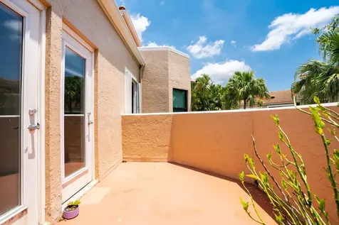 6614 Villa Sonrisa Drive Boca Raton FL 33433