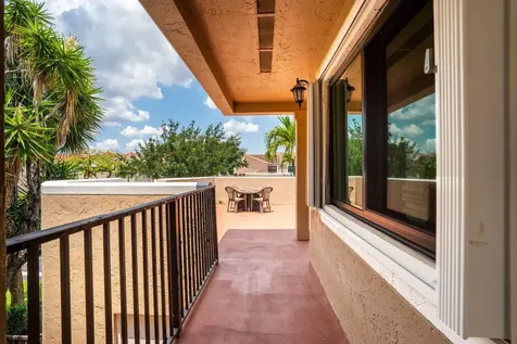 6614 Villa Sonrisa Drive Boca Raton FL 33433