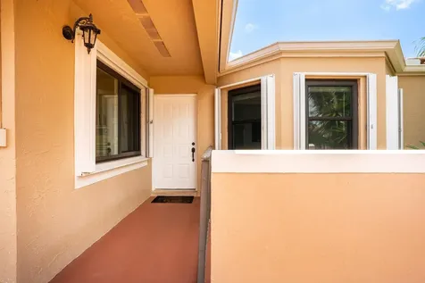 6614 Villa Sonrisa Drive Boca Raton FL 33433