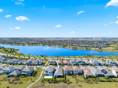 19545 Broad Shore Walk Loxahatchee FL 33470