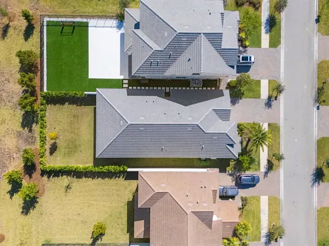 19545 Broad Shore Walk Loxahatchee FL 33470