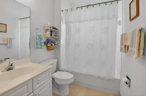 9436 Lago Drive Boynton Beach FL 33472