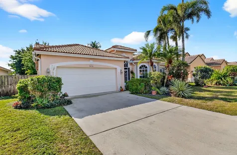 9436 Lago Drive Boynton Beach FL 33472