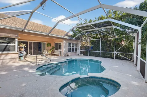 9436 Lago Drive Boynton Beach FL 33472