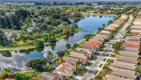 9436 Lago Drive Boynton Beach FL 33472